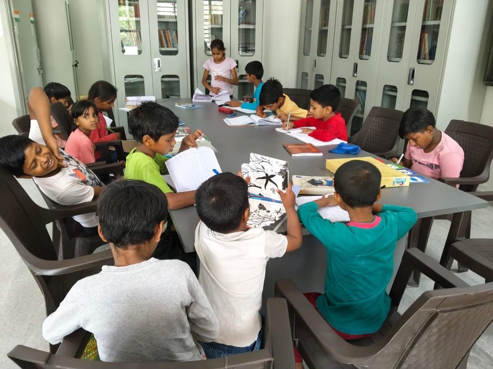 Community learning activity with local participants