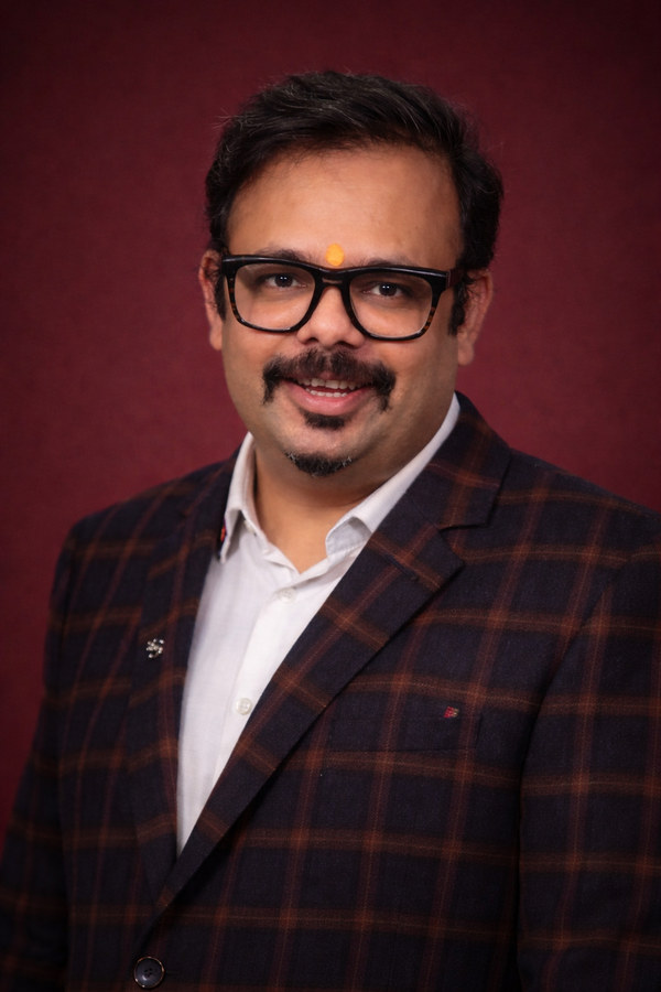 Dr Bhupendra Khanna